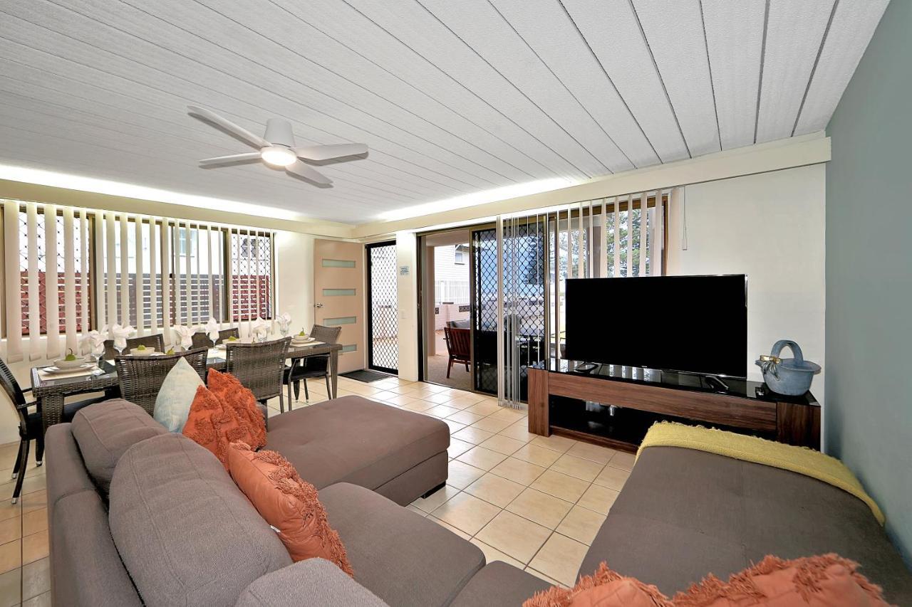 Nautilus Beachside Apartments Bargara Pokoj fotografie